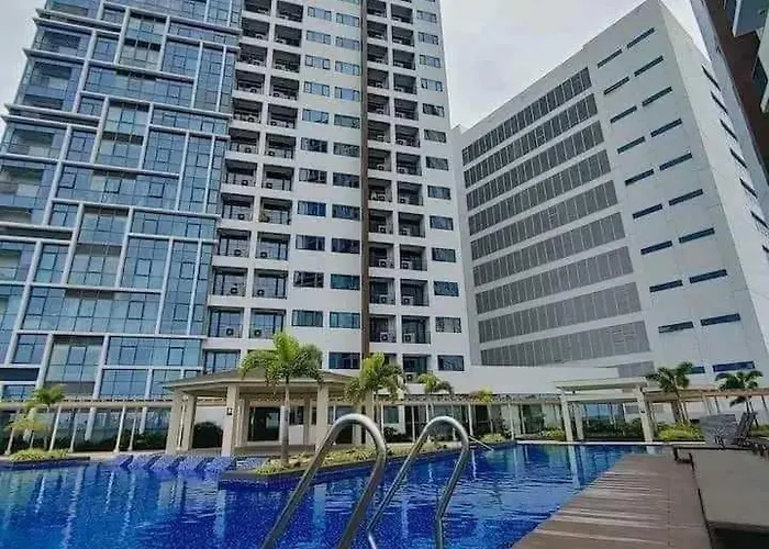 1 Bedroom Unit With Free Pool Access Near Mactan International Airport Lapu-Lapu City